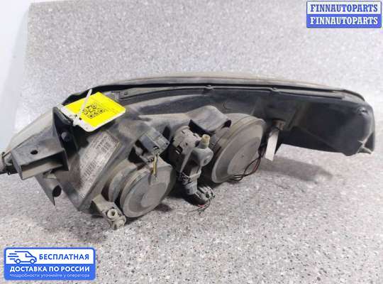 Фара передняя на Nissan Primera (P12)