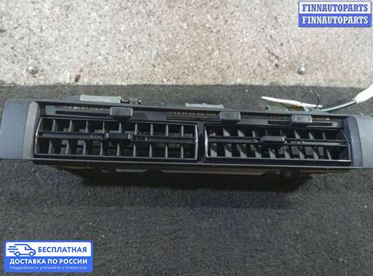 Дефлектор обдува салона на Mercedes-Benz S (W126)