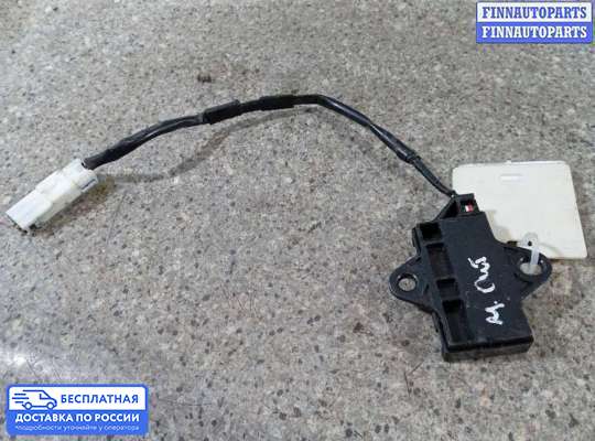 Антенна на Mitsubishi Outlander II / XL (CW)