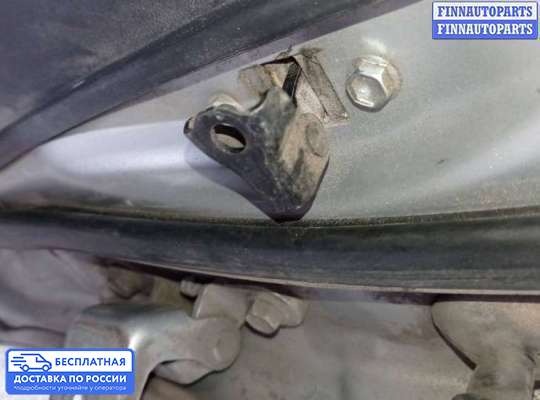 Ограничитель двери на Toyota Yaris P9