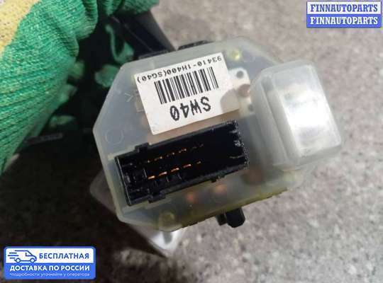 Подрулевой переключатель на Kia Ceed I (ED)