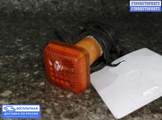 Повторитель поворота в крыло на Ford Sierra GBG
