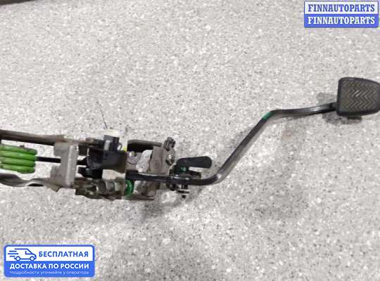 Педальный узел (педаль) на Toyota Verso AR20