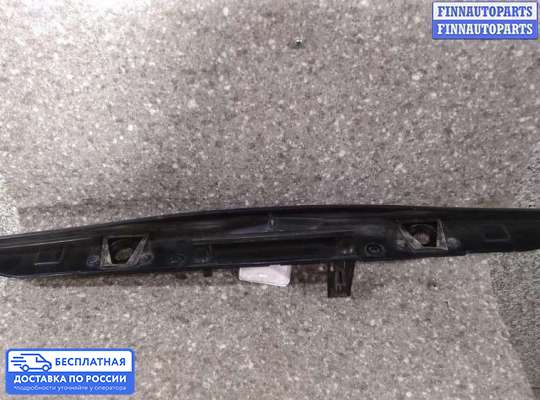 Планка подсветки номера на Opel Sintra