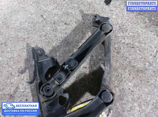 Петля капота на Mercedes-Benz E (W211)