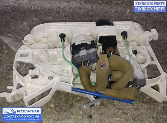 Блок управления печкой на Mitsubishi Colt V (CJ0)