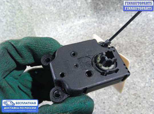 Моторчик заслонки печки на Opel Vectra C