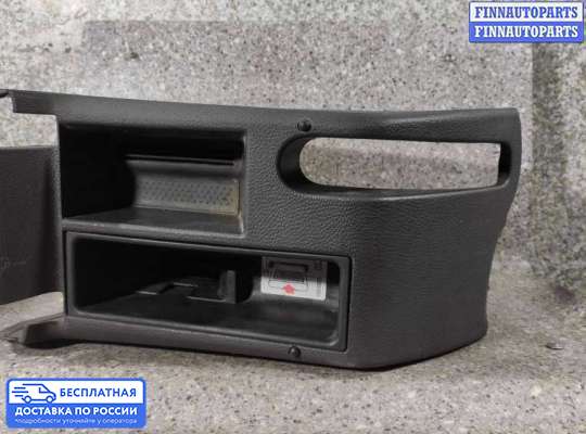 Подлокотник на Volkswagen Golf V (1K)