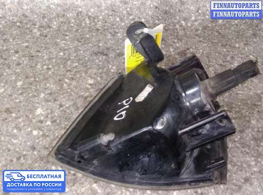 Поворотник передний на Nissan Primera (P10)