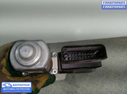 Стеклоподъемник электрический на Volkswagen Passat B6 (3C)