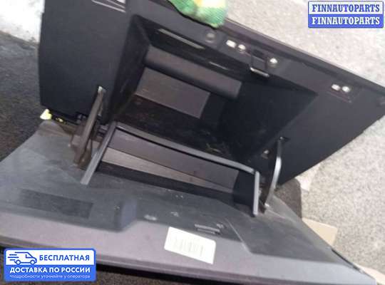 Бардачок (вещевой ящик) на Nissan Tiida I (C11)