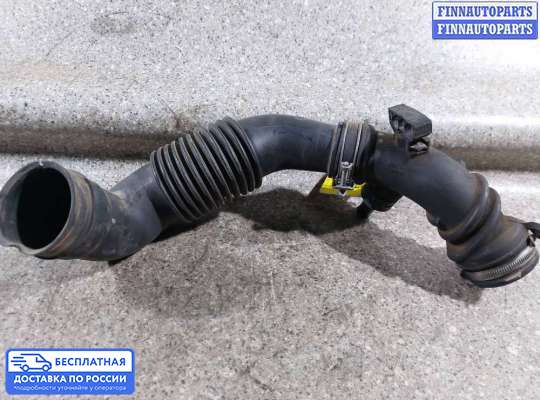 Патрубок (трубка, шланг) на Toyota Yaris P13