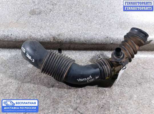 Патрубок (трубка, шланг) на Toyota Yaris P13
