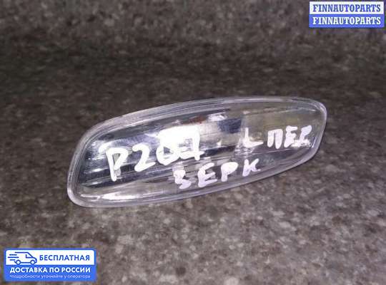 Повторитель поворота в крыло на Peugeot 207