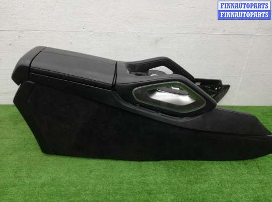 Подлокотник на Mercedes-Benz GLE (W167)