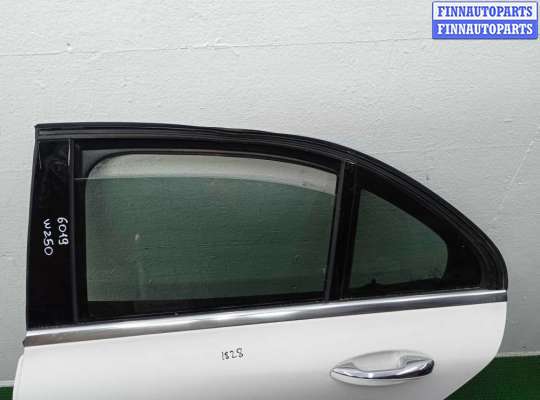 Замок боковой двери на Mercedes-Benz C (W205)