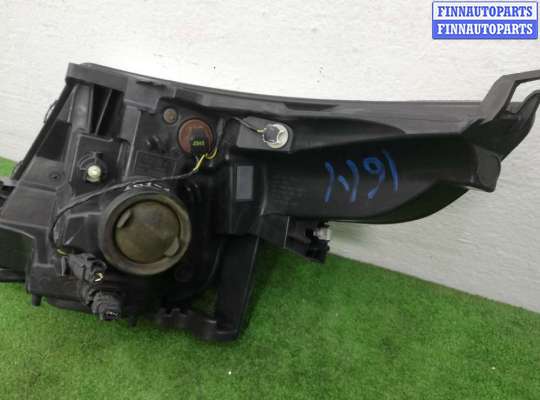 купить Фара правая на Ford Explorer V 2010 - 2015