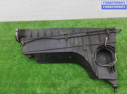 купить Корпус воздушного фильтра на Mercedes C-klasse (W203) 2000 - 2004