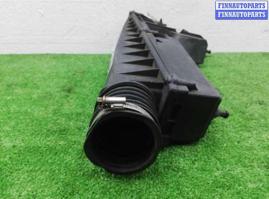 купить Корпус воздушного фильтра на Mercedes C-klasse (W203) 2000 - 2004