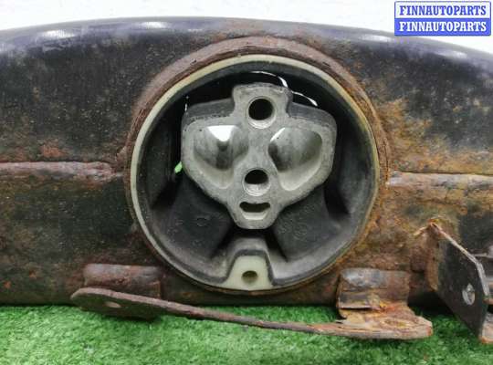 купить Кронштейн КПП на Volkswagen Touareg II (7P) 2010 - 2014