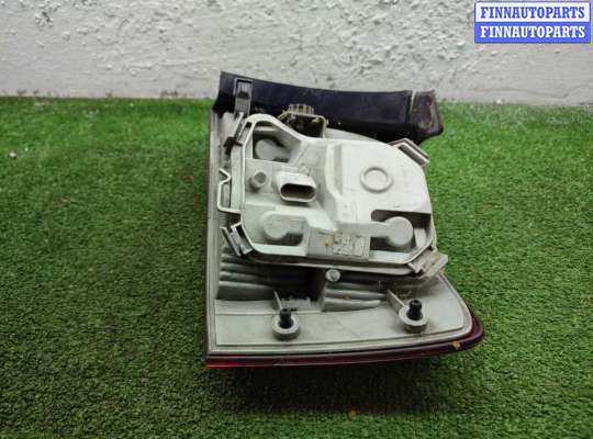 купить Фонарь крыла правый на Audi A4 B7 (8EC) 2004 - 2008