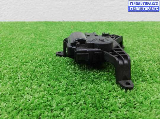 Моторчик заслонки печки на Ford Escape IV / Kuga III