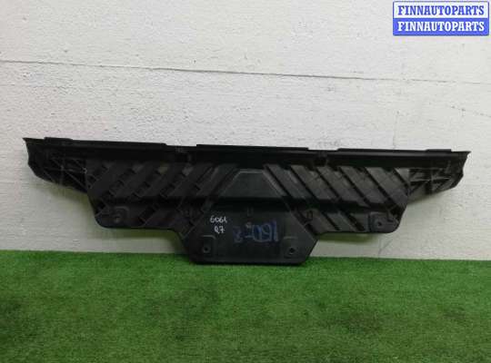 купить Кронштейн заднего бампера на Audi Q7 (4MB) 2015 - 2020