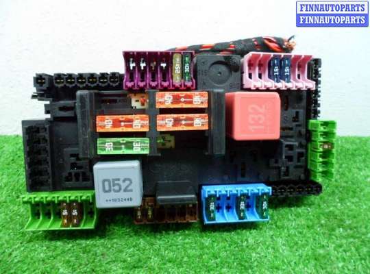 купить Блок предохранителей на Mercedes C-klasse (W205)Рестайлинг 2018 - 2021