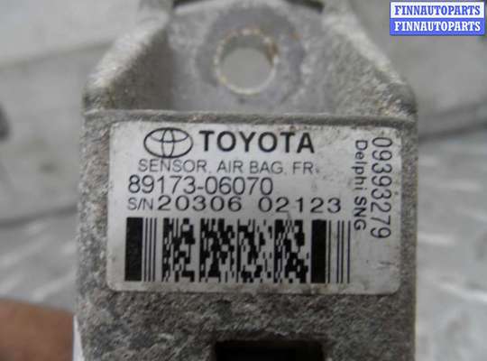 купить Датчик удара на Toyota Camry V (XV30) 2001 - 2006