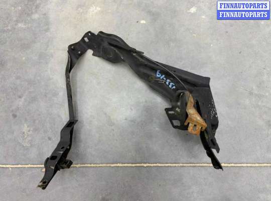 купить Крепление фары левой на Mercedes C-klasse (W204) 2007 - 2011