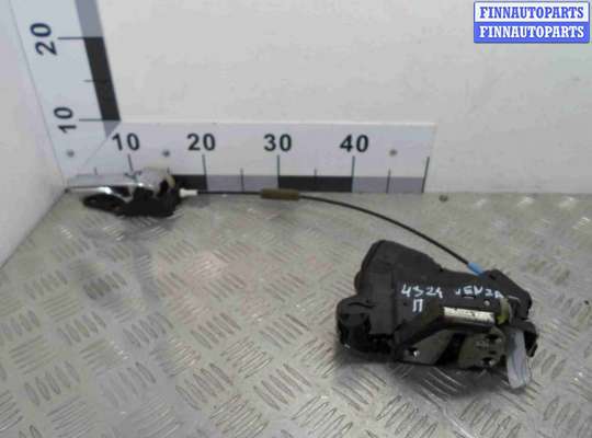 Замок двери передней правой TT640461 на Toyota Venza (GV10) 2008 - 2012