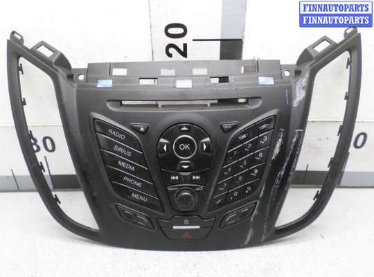 Панель управления магнитолой FO1371158 на Ford Escape III 2012 - 2016