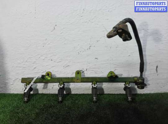 купить Топливная рампа на Infiniti FX I (S50) 2002 - 2008