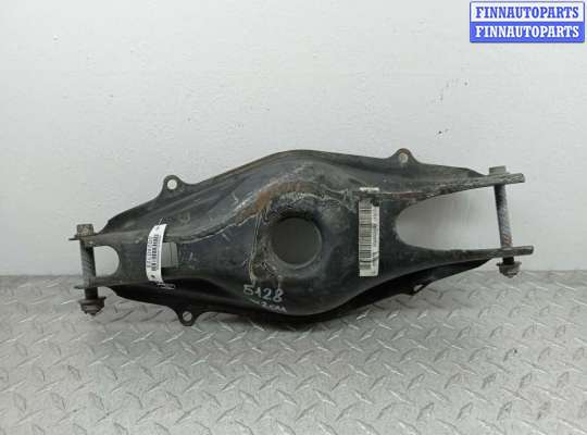 Рычаг задний левый нижний MB1252689 на Mercedes C-klasse (W204)Рестайлинг 2011 - 2014