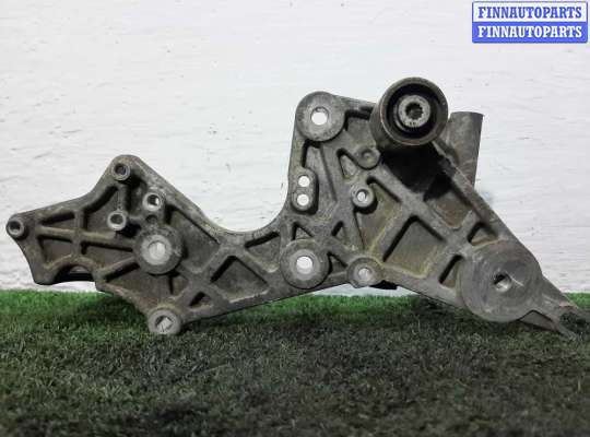 купить Кронштейн на Audi Q7 (4LB) рестайлинг 2009 - 2015