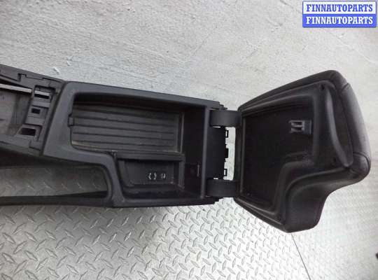 Подлокотник на BMW 3 (F30/F31)