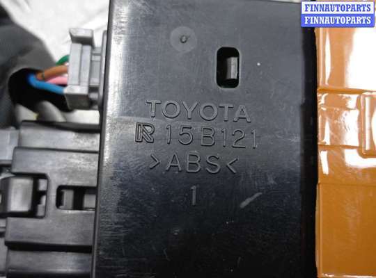 купить Кнопка салона на Toyota Sienna II Рестайлинг (XL20) 2005 - 2010