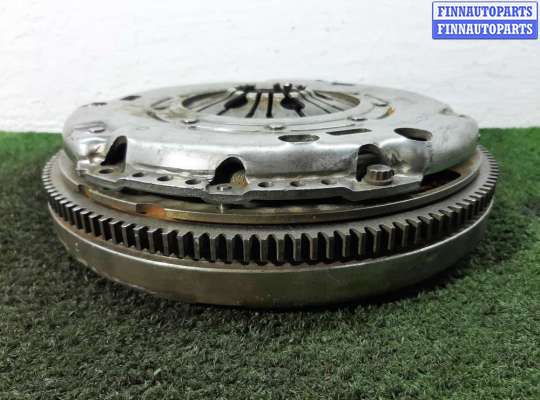 купить Комплект сцепления на Volkswagen Passat B6 (3C) 2005 - 2010