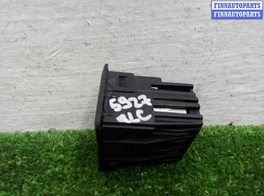 купить USB-порт на Mercedes GLC (X253) Рестайлинг 2019 - 2023