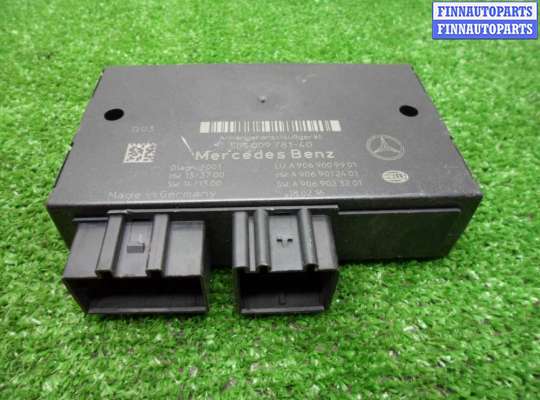 Купить Блок управления прицепным устройством на Mercedes Sprinter II (w906) 2006 - 2017 Блок управления прицепным устройством MB1682246 на Mercedes Sprinter II (w906) 2006 - 2017