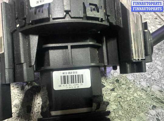 Подрулевой переключатель на Audi A4 (8E/8H, B6)