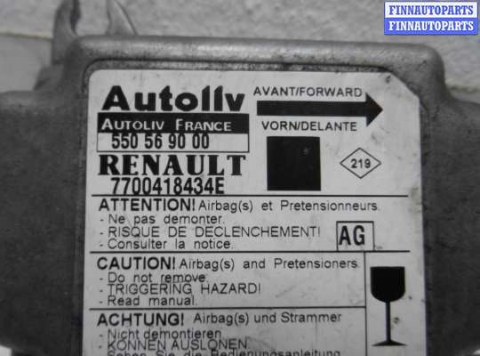 ЭБУ AIRBAG (электронный блок управления подушками безопасности) на Renault Scenic I