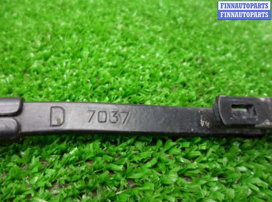 купить Поводок стеклоочистителя на Hummer H3 2005 - 2010