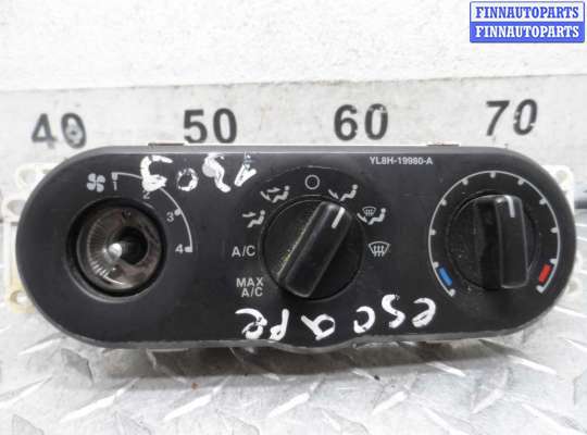 Переключатель отопителя FO1367548 на Ford Escape I 2000 - 2004