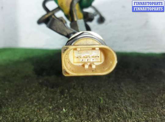 купить Топливная рампа на Audi A4 B8 (8K2) рестайлинг 2012 - 2015