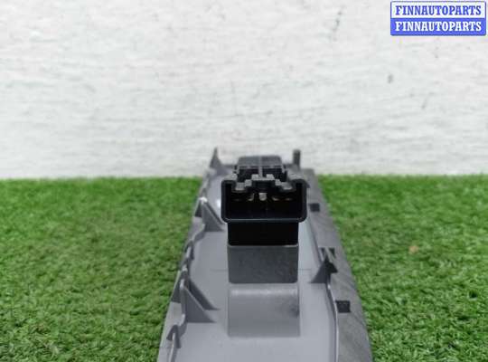 купить Кнопка стеклоподъемника на Suzuki Grand Vitara II Рестайлинг 1 (JT) 2008 - 2012