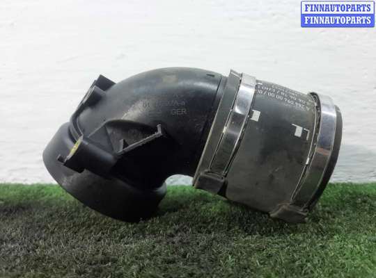 купить Патрубок на Mercedes GLC (X253) Рестайлинг 2019 - 2023