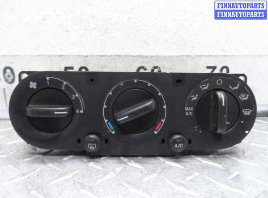 Переключатель отопителя FO1367547 на Ford Escape I 2000 - 2004