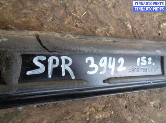 купить Направляющая сдвижной двери на Mercedes Sprinter II (w906) 2006 - 2017