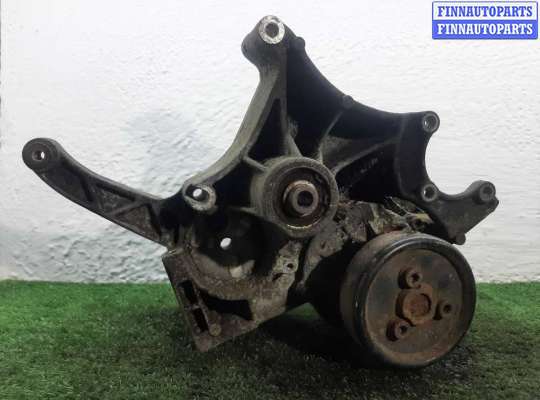 Кронштейн генератора AU1718767 на Audi A4 B5 (8D2) рестайлинг 1999 - 2001